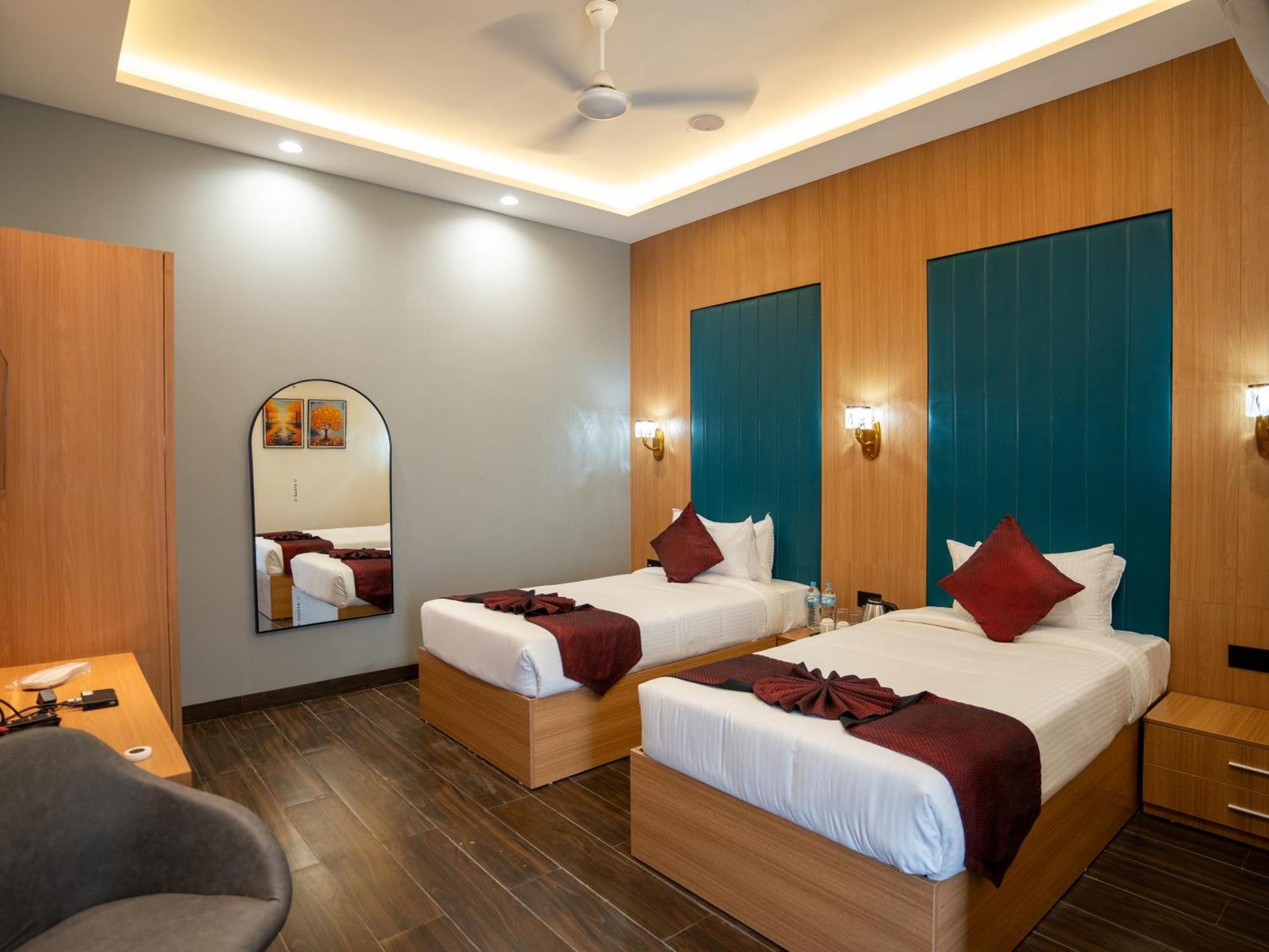 Hotel Alba Inn, Indore Eksteriør billede